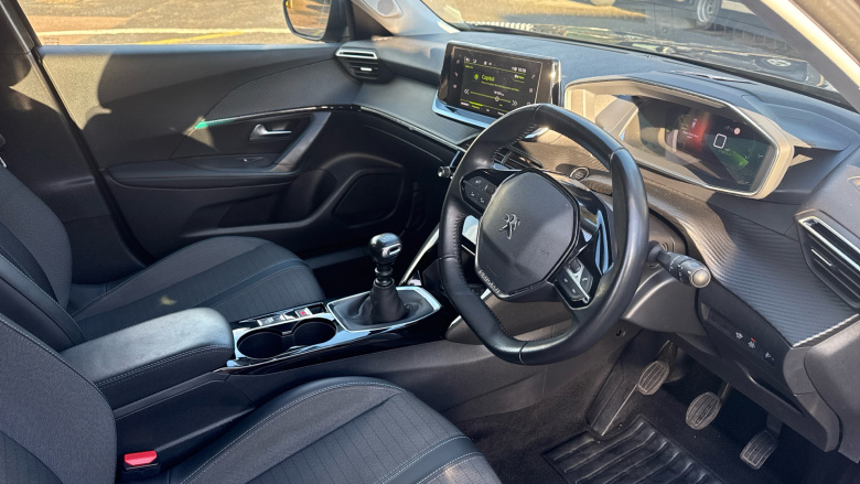 Peugeot 2008 1.2 PureTech Allure Premium 5dr Petrol Estate